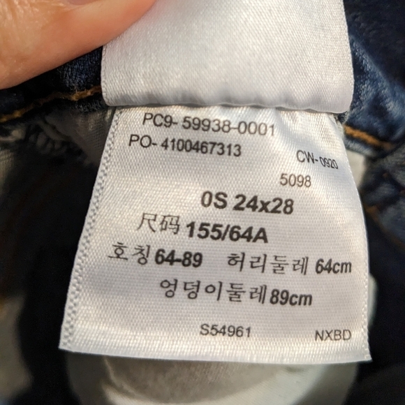 DENIZEN From Levi's High-rise Button Fly Jeggings. - Picture 7 of 7